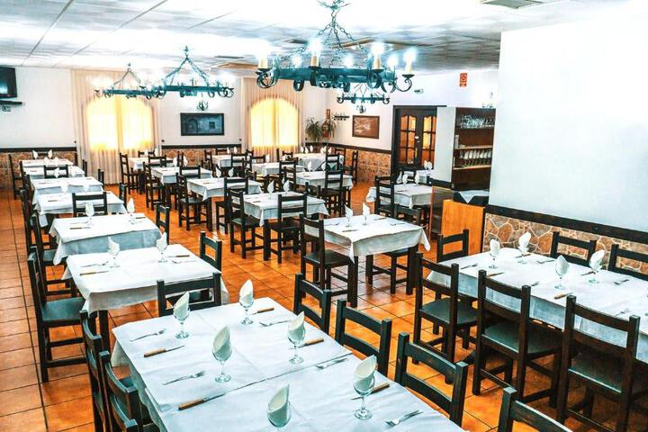 Hotel Restaurante Caracho