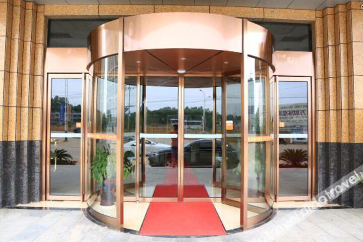 Hotel 2 of 23