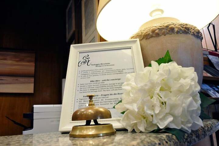 Hotel Interior 4 of 58