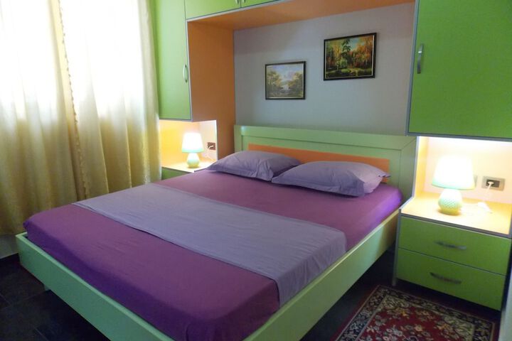 Room 21 of 64