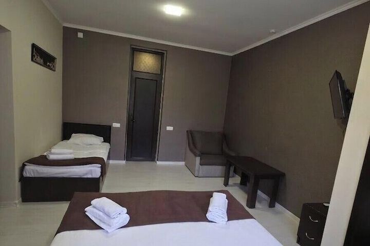 Room 36 of 47