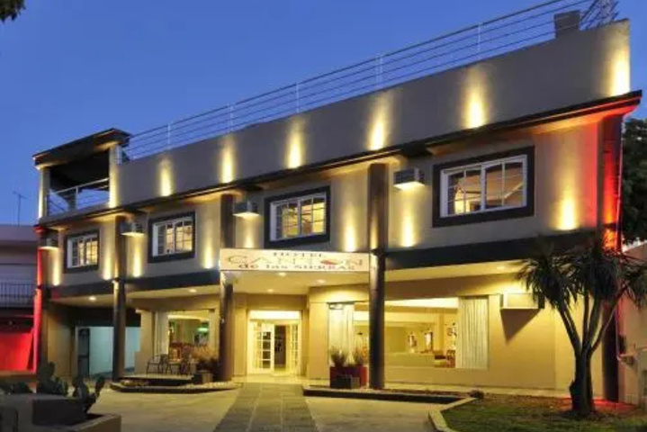Hotel Canton De Las Sierras
