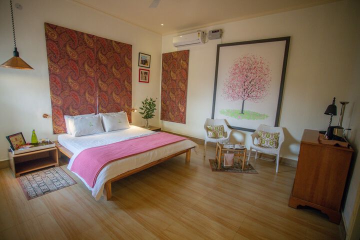 Room 55 of 61