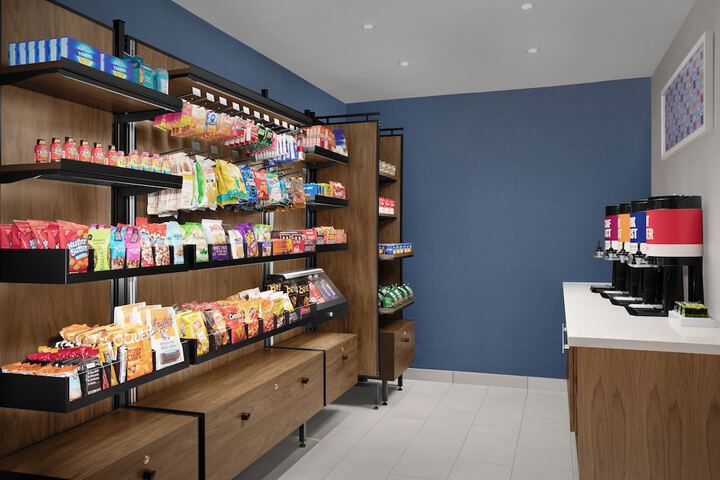 Snack bar