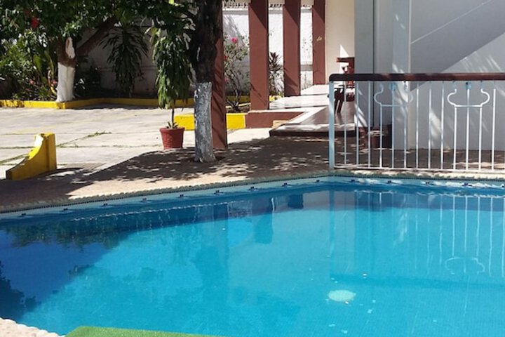 Pools & Facilities