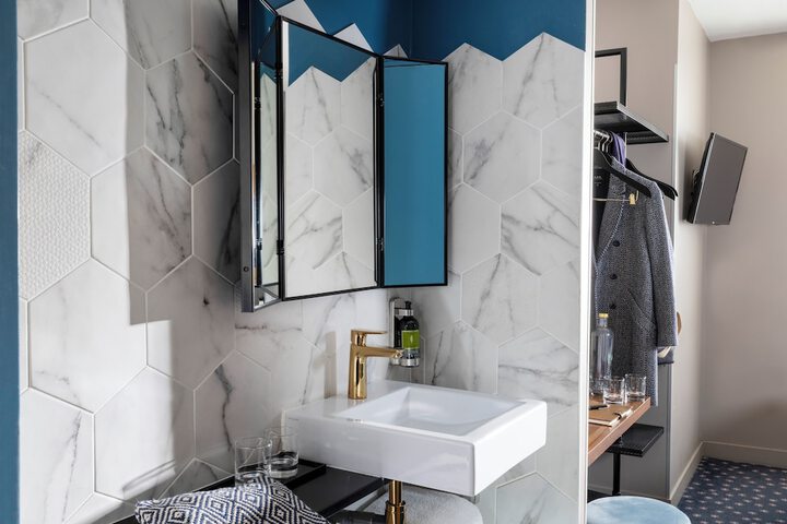 Bathroom Interior Photo
