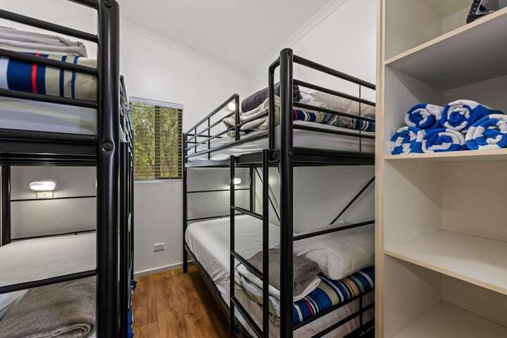 Room 13 of 84