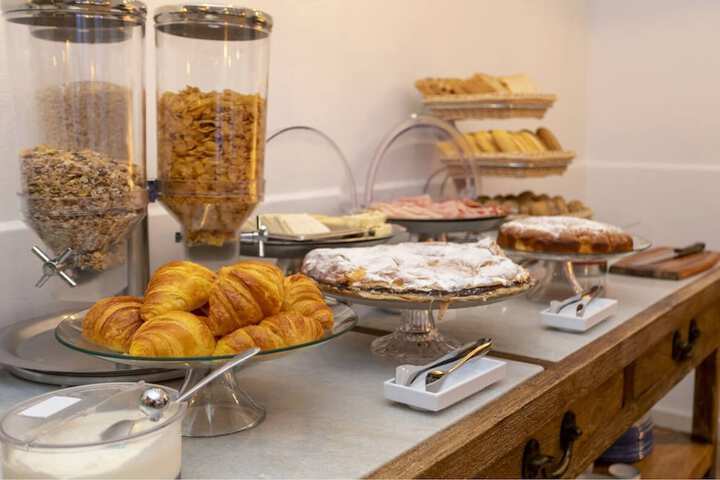 Dining Photos