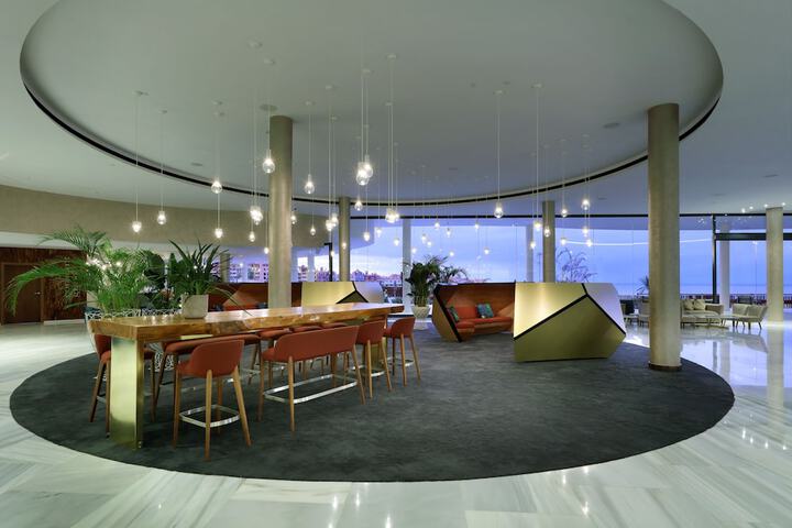 Hotel Interior 3 of 140
