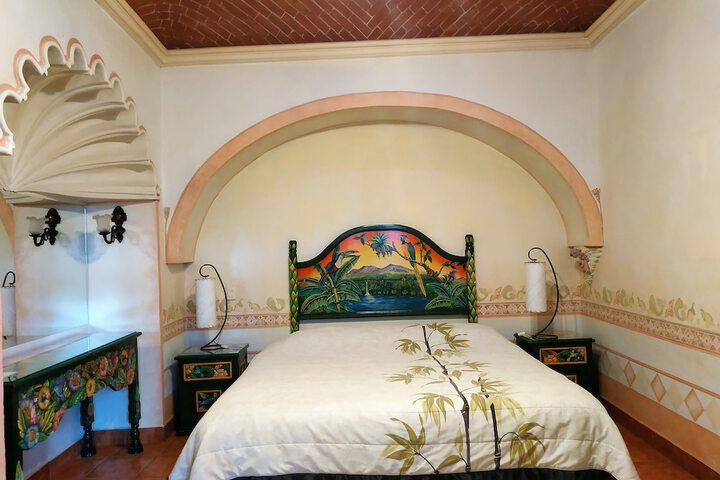 Room 5 of 22