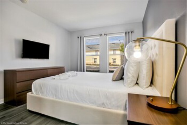 Room 158 of 165