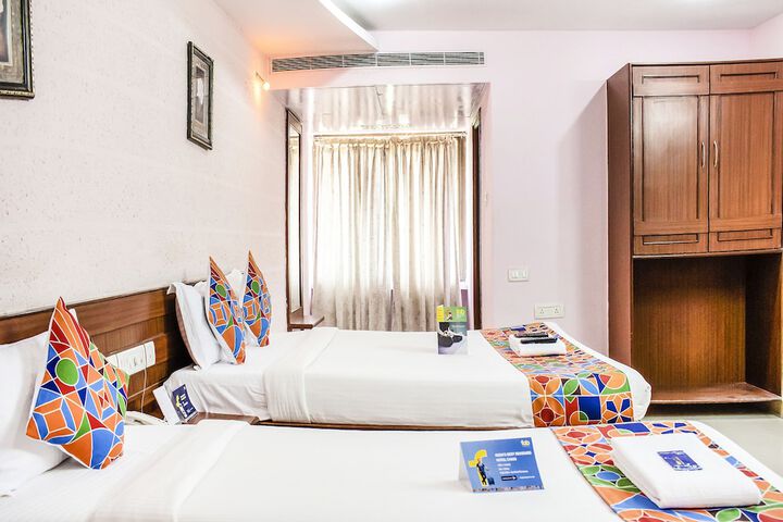 Room 5 of 23