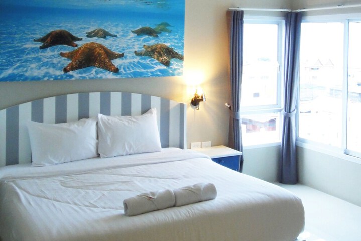 Room 9 of 64