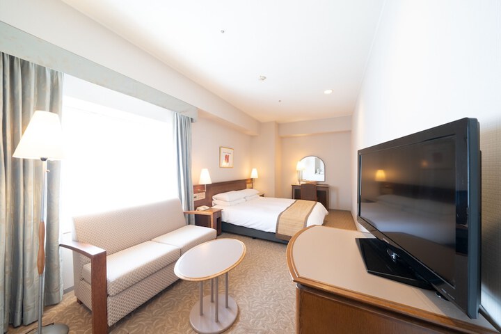 Room 10 of 91