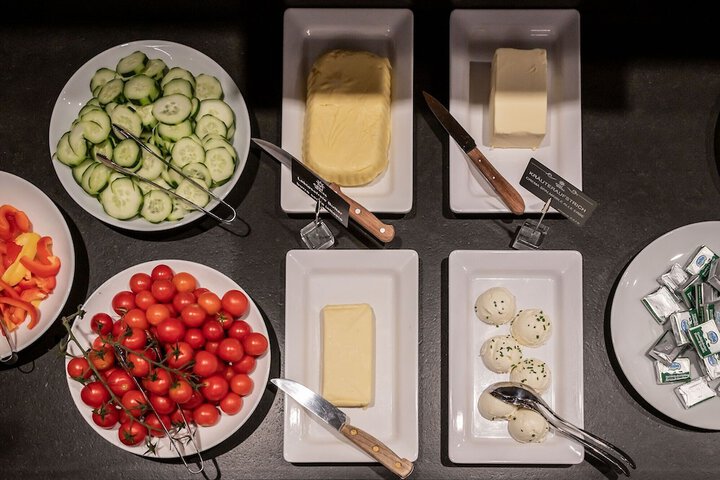 Dining 81 of 106