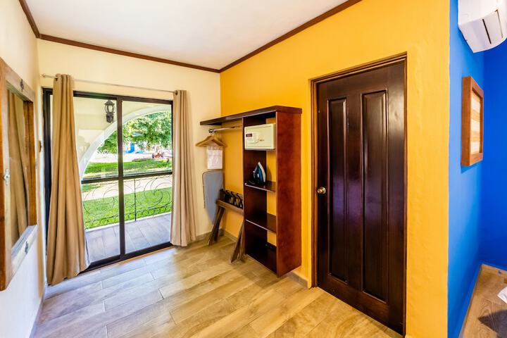 Room 20 of 46