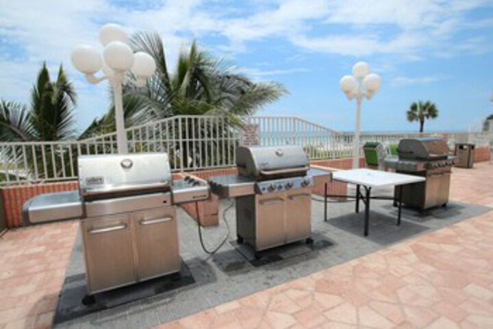 Terrace/Patio 2 of 25