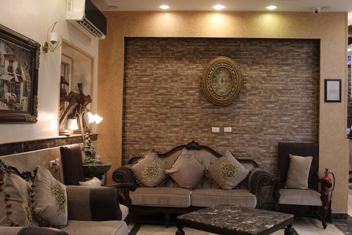 Hotel Interior 6 of 91