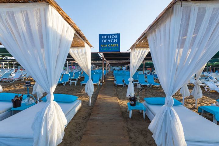 Beach 53 of 63