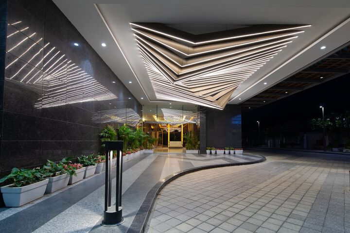 Hotel 51 of 52