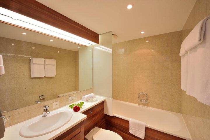 Bath Interior