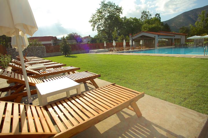 Pool 58 of 117