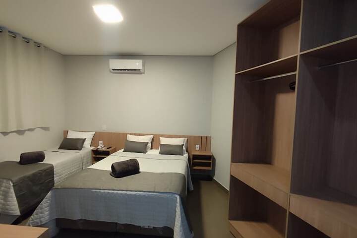 Room 16 of 34