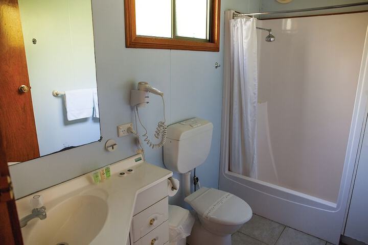 Room 30 of 48