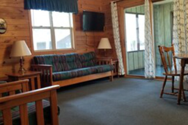 Room 47 of 154