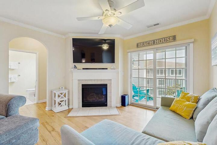 Bayside Resort -31568 Winterberry Pkwy. #305