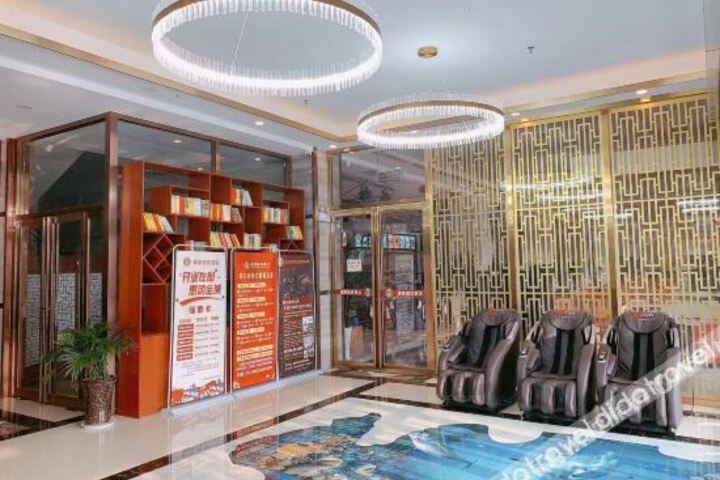 Hotel Interior 7 of 11