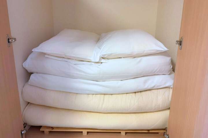Room 20 of 76