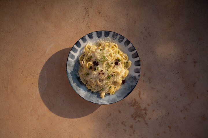 Dining 72 of 89