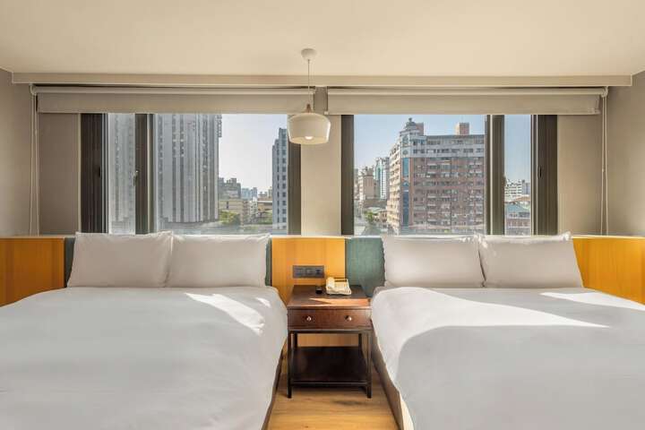 Room 75 of 103