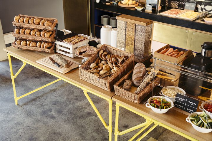 Breakfast buffet