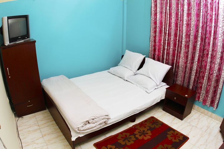 Room 9 of 19