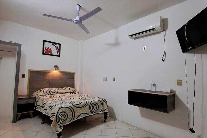 Room 3 of 24