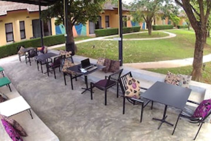 GREEN ADAMAS RESORT