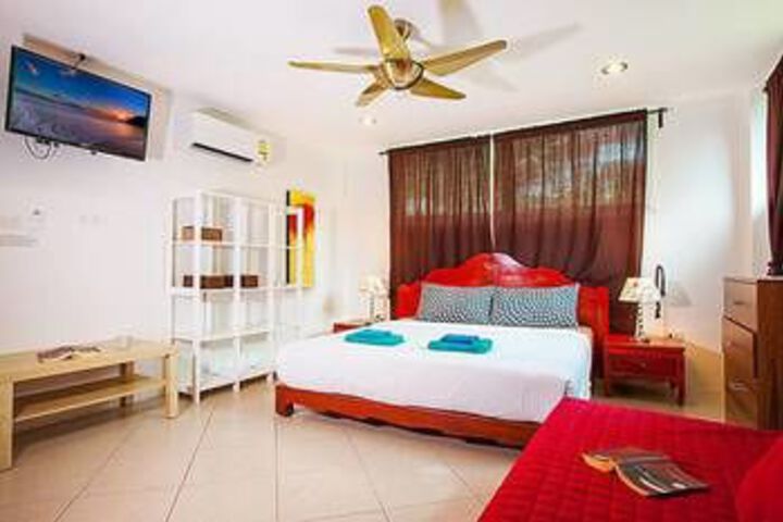 Room 10 of 50