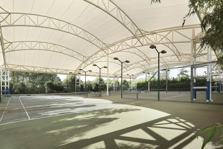 Tennis court