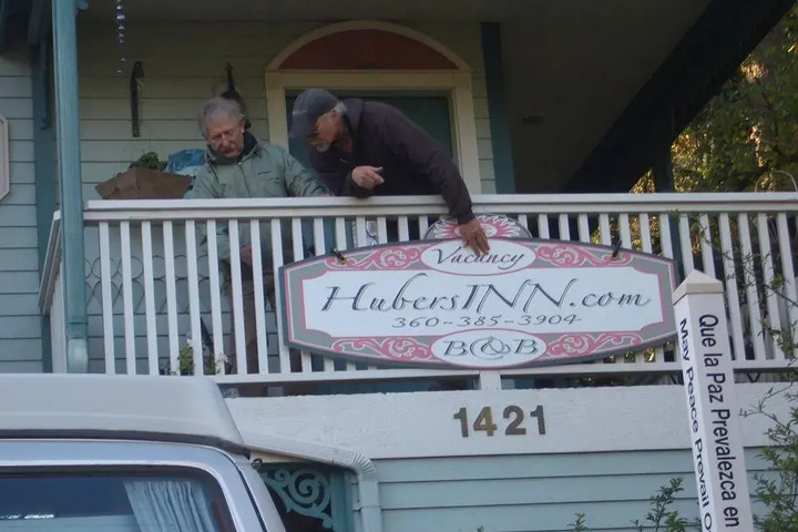 Image of HUBERS INN PORT TOWNSEND