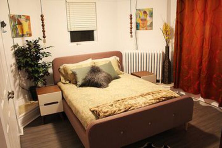 Room 10 of 67