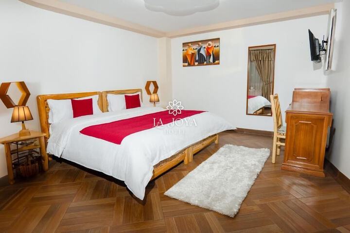 Room 10 of 22