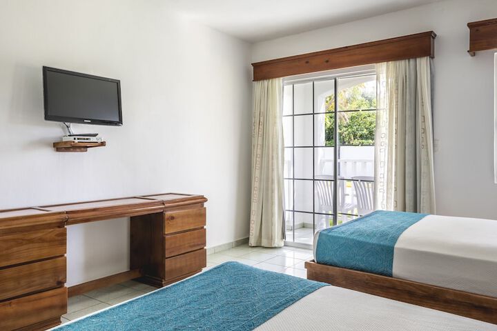 Room 14 of 63