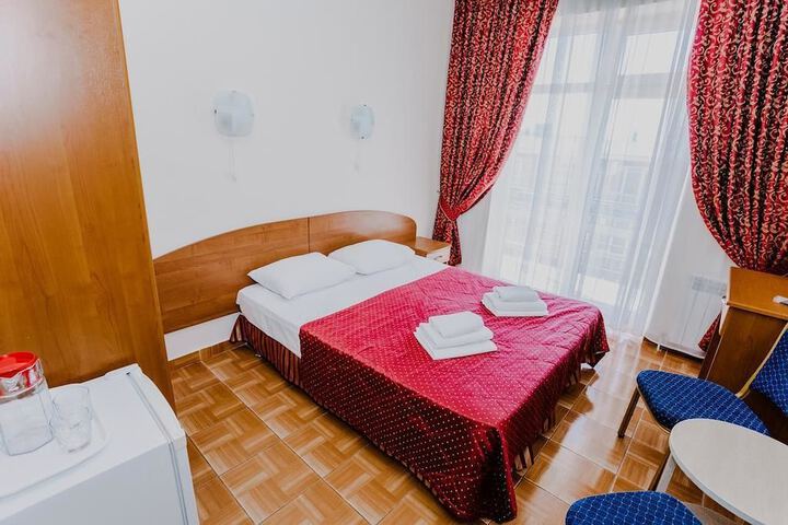 Room 3 of 36