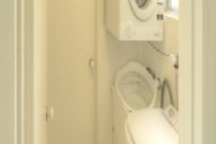 Laundry 49 of 180