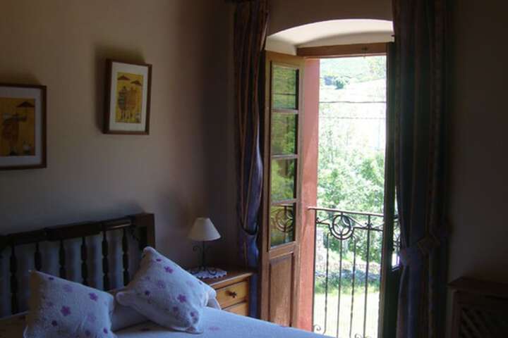 Room 25 of 53