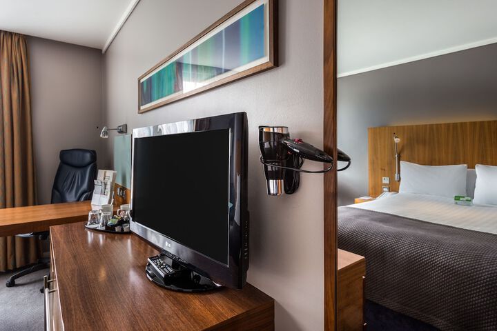 Room 25 of 69