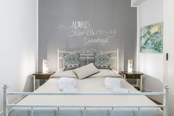 Room 16 of 22