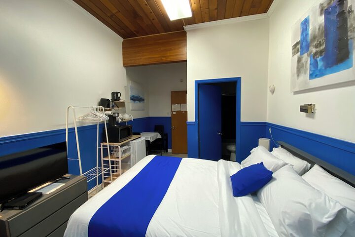 Room 56 of 167